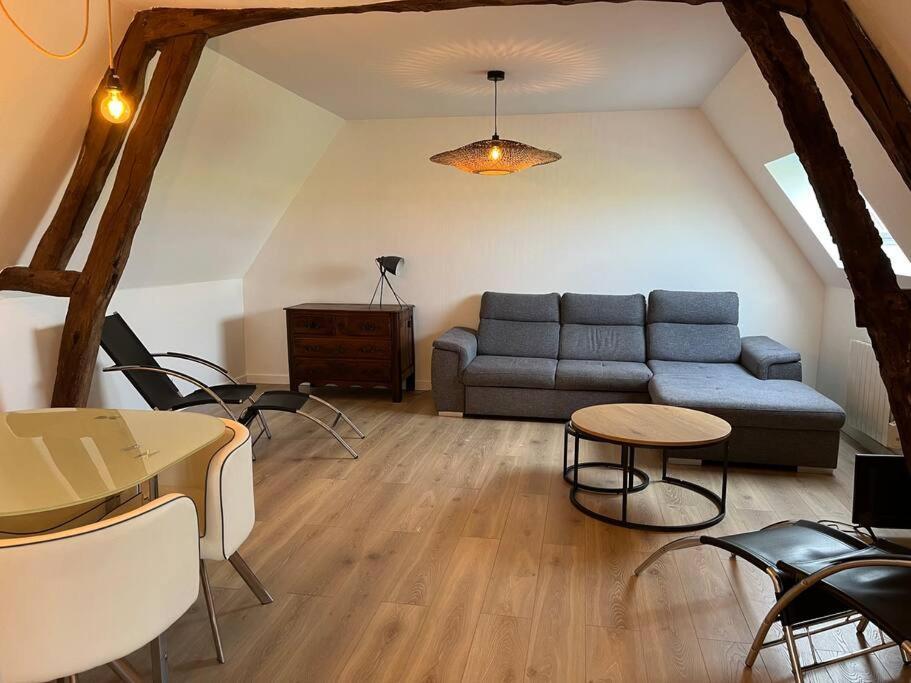 Logis Du Coudray Apartment Boissey-le-Chatel Bagian luar foto