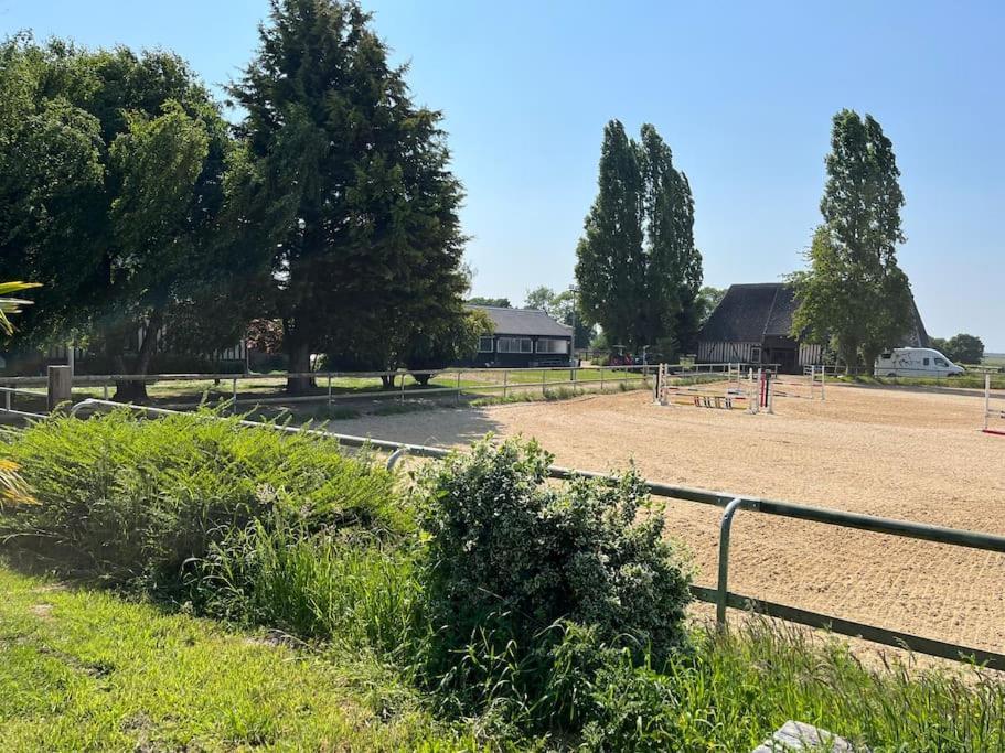 Logis Du Coudray Apartment Boissey-le-Chatel Bagian luar foto